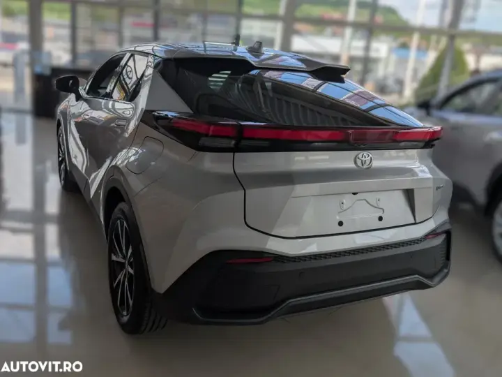 Toyota C-HR 2.0 HEV 197 CP 4x2 CVT Dynamic