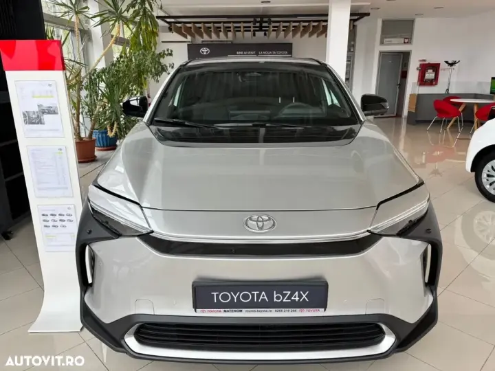 Toyota BZ4X 160 KW AWD Luxury Solar Edition