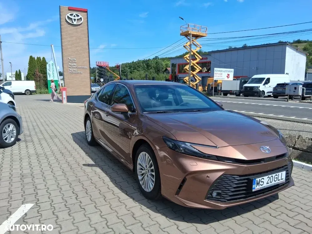 Toyota Camry VIII — imagine 3