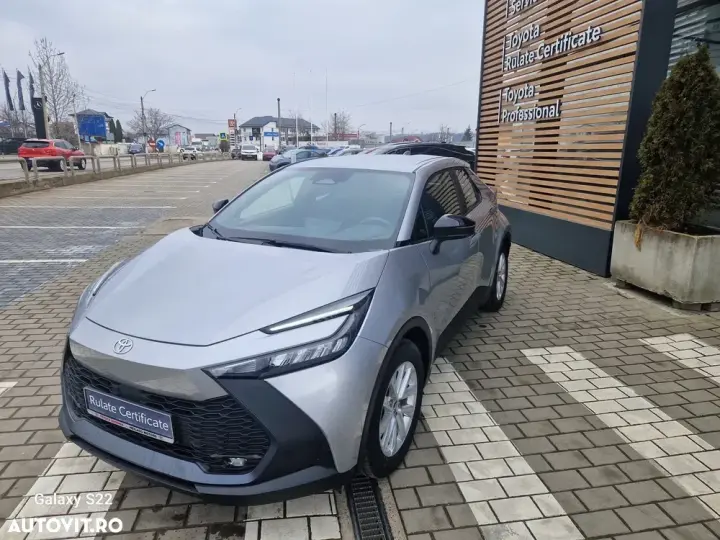 Toyota C-HR 1.8 HEV 140 CP 4x2 CVT Active