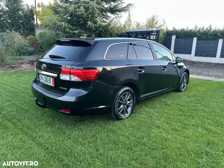 Toyota Avensis III 2.0 D-4D Business Edition