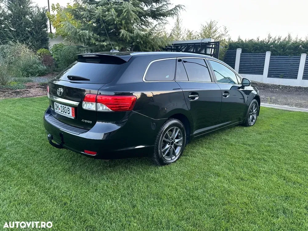 Toyota Avensis III 2.0 D-4D Business Edition — imagine 4
