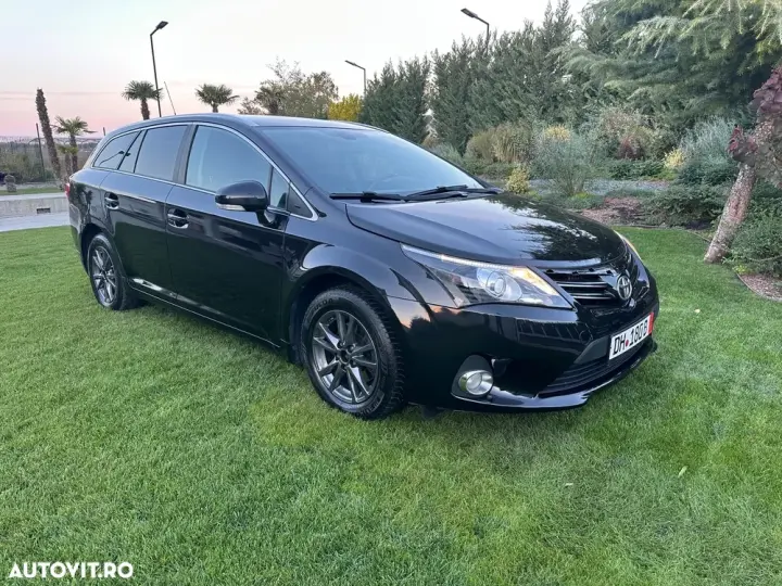 Toyota Avensis III 2.0 D-4D Business Edition