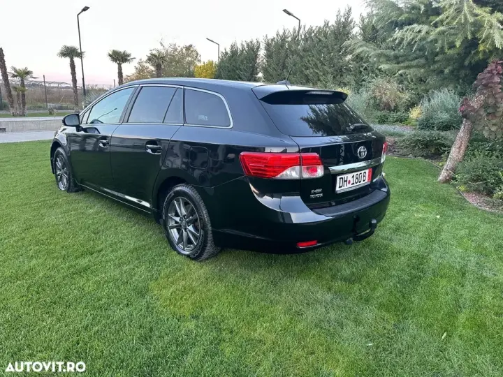 Toyota Avensis III 2.0 D-4D Business Edition