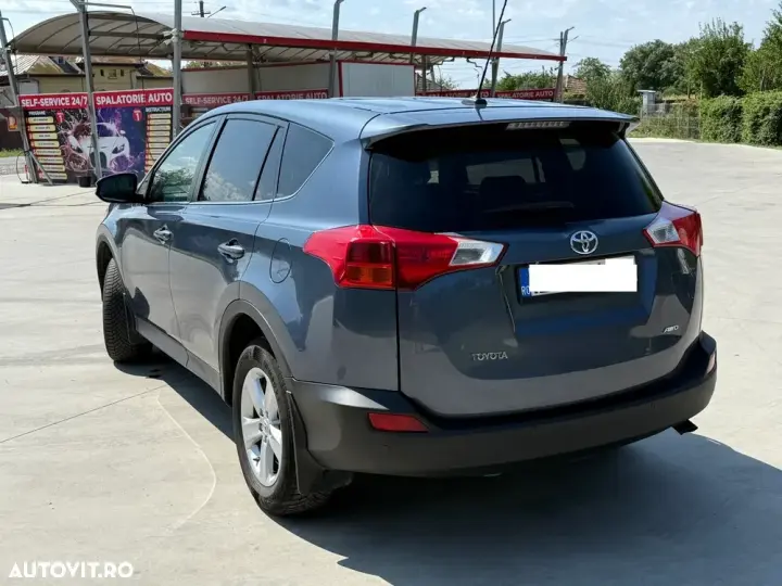 Toyota RAV4 IV 2.2 D-4D 4WD Luxury