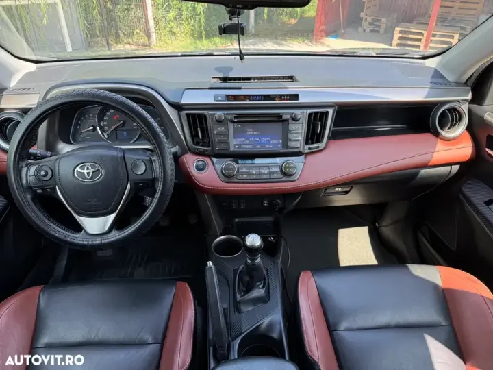 Toyota RAV4 IV 2.2 D-4D 4WD Luxury