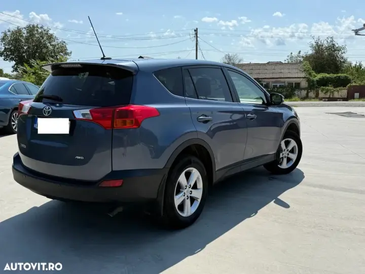 Toyota RAV4 IV 2.2 D-4D 4WD Luxury
