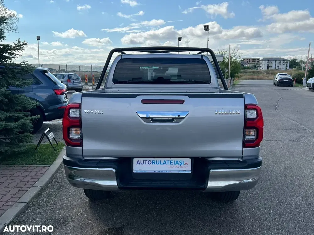 Toyota Hilux 4x4 Double Cab A/T Style — imagine 4