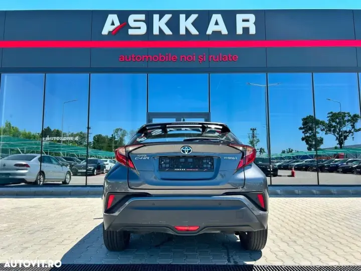 Toyota C-HR 1.8 HSD 4x2 CVT C-enter