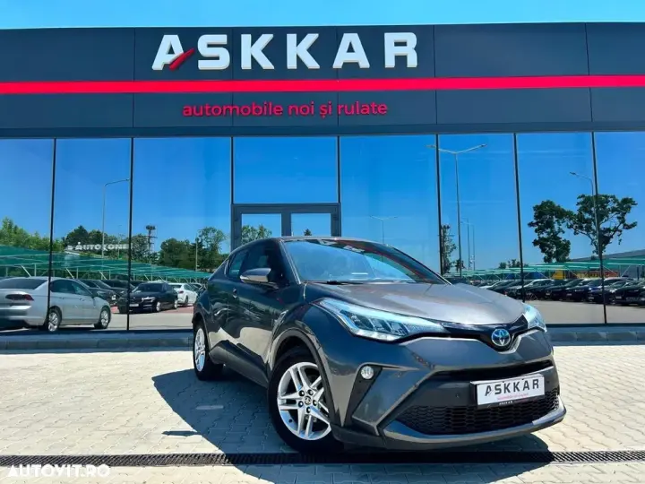 Toyota C-HR 1.8 HSD 4x2 CVT C-enter