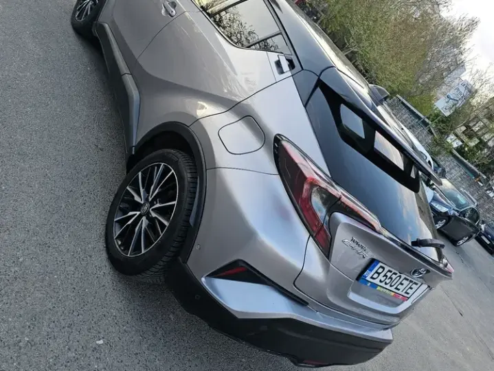 Toyota C-HR Business-Edition