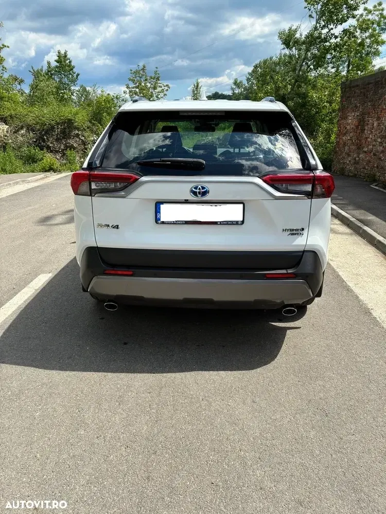 Toyota RAV4 V 2.5 4x4 Adventure — imagine 2