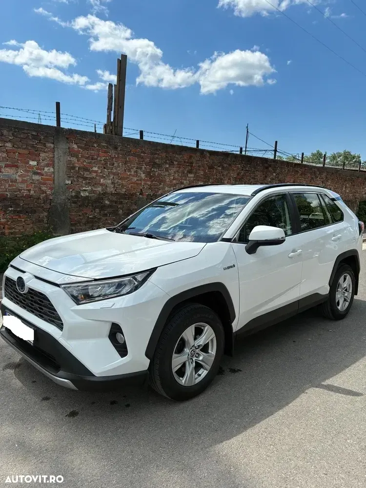 Toyota RAV4 V 2.5 4x4 Adventure — imagine 4