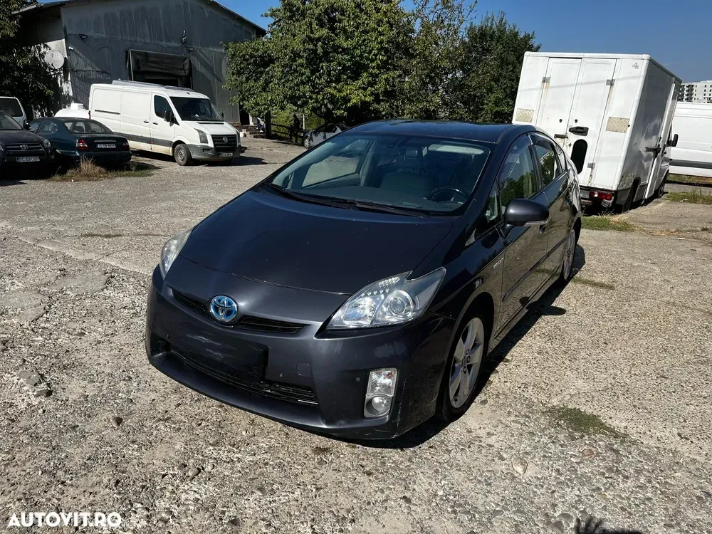 Toyota Prius III Luna — imagine 5