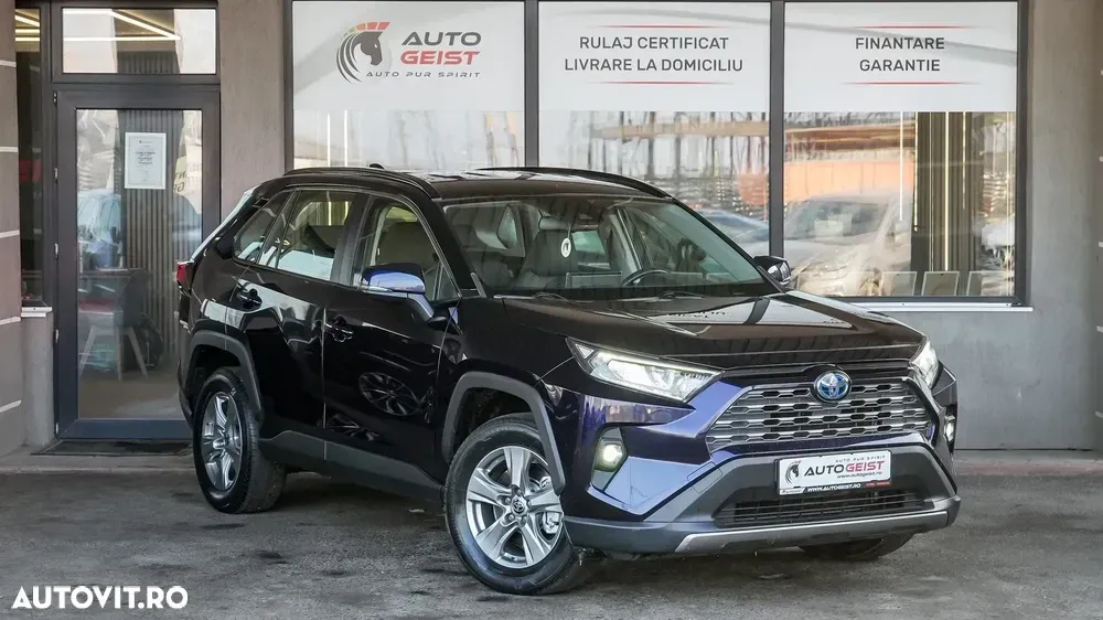 Toyota RAV4 V 2.5 VVT-iE 4x2 Active — imagine 4