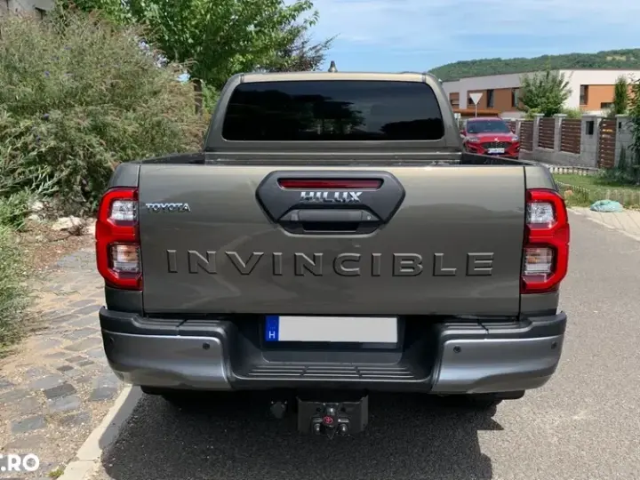 Toyota Hilux VIII
