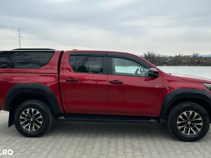 Toyota Hilux VIII 2.8D 204CP 4x4 Double Cab AT GR Sport II