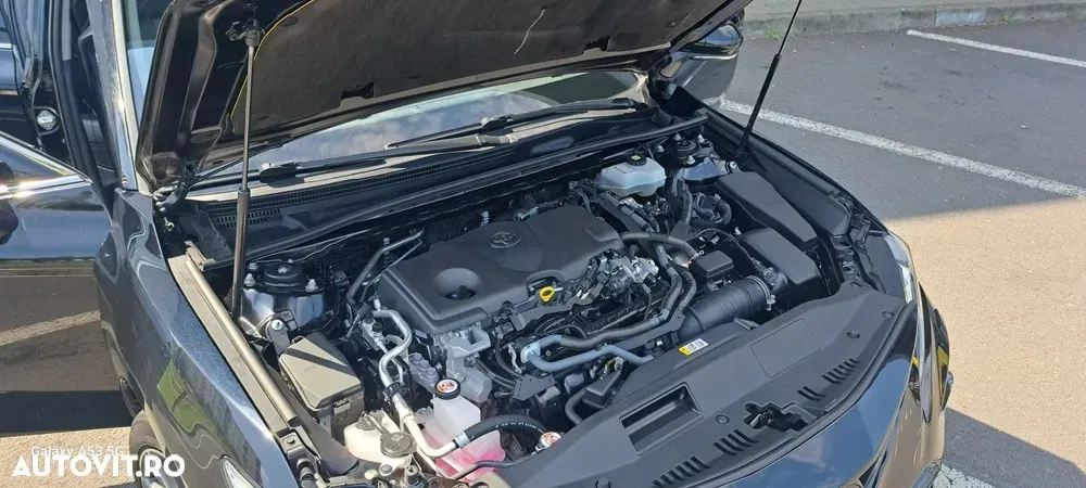 Toyota Camry VIII 2.5 Exclusive — imagine 6