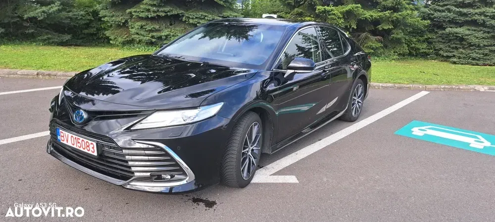 Toyota Camry VIII 2.5 Exclusive — imagine 5