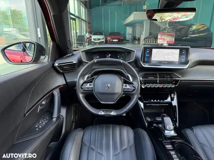 Peugeot 2008 II PureTech 155 EAT8 GT