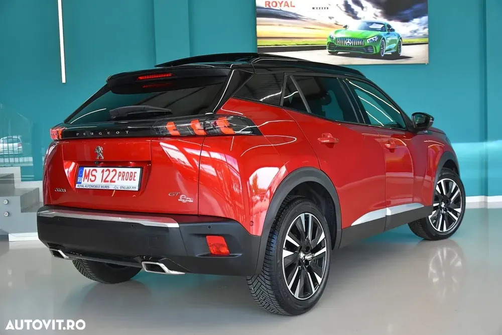 Peugeot 2008 II PureTech 155 EAT8 GT — imagine 3