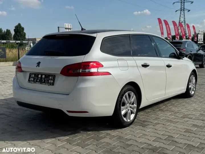 Peugeot 308 II BlueHDi 130 EAT8 Stop & Start Allure