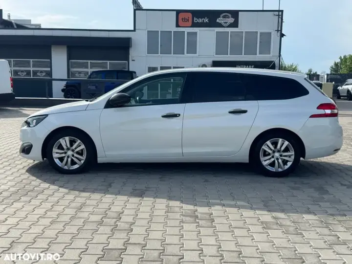 Peugeot 308 II BlueHDi 130 EAT8 Stop & Start Allure