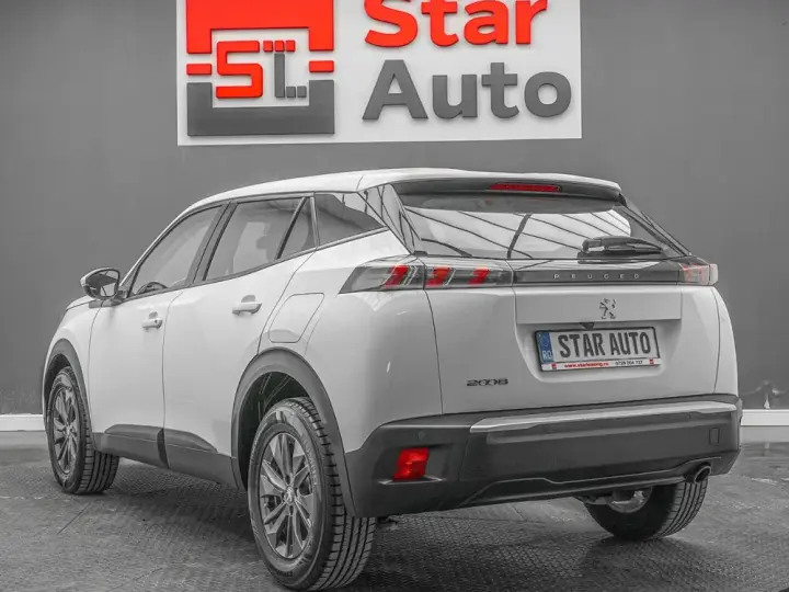Peugeot 2008 II 1.5 BlueHDI BVM6 STT Allure Pack