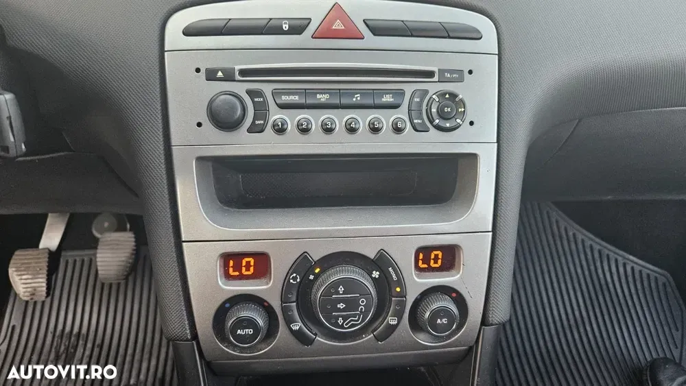 Peugeot 308 — imagine 5