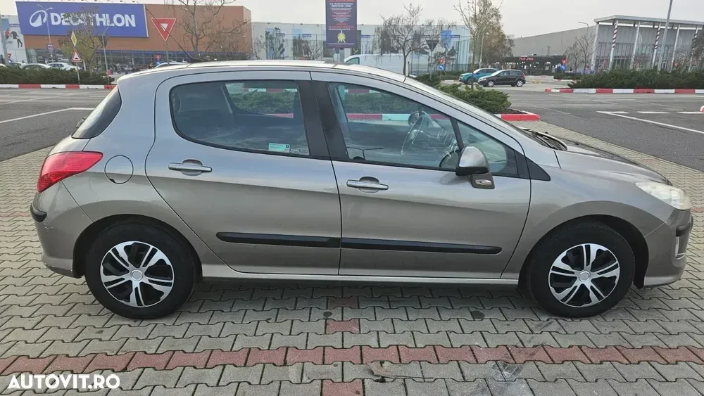 Peugeot 308 — imagine 2