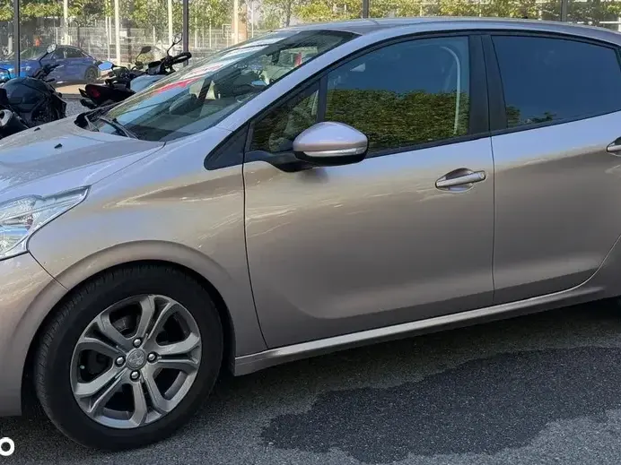 Peugeot 208 I 1.4 VTi Active