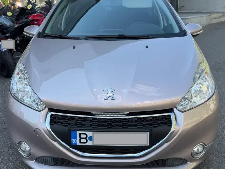 Peugeot 208 I 1.4 VTi Active