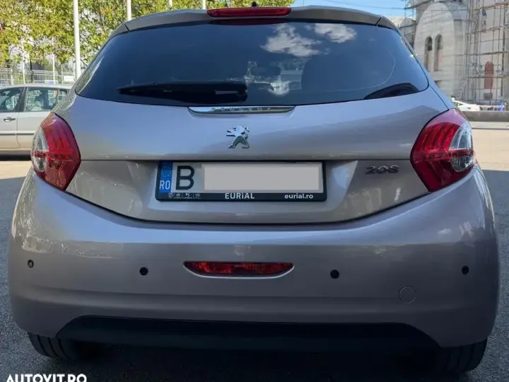 Peugeot 208 I 1.4 VTi Active