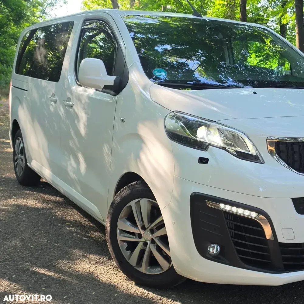 Peugeot Traveller L2H1 BlueHDI S&S Navette VIP Aut. — imagine 4
