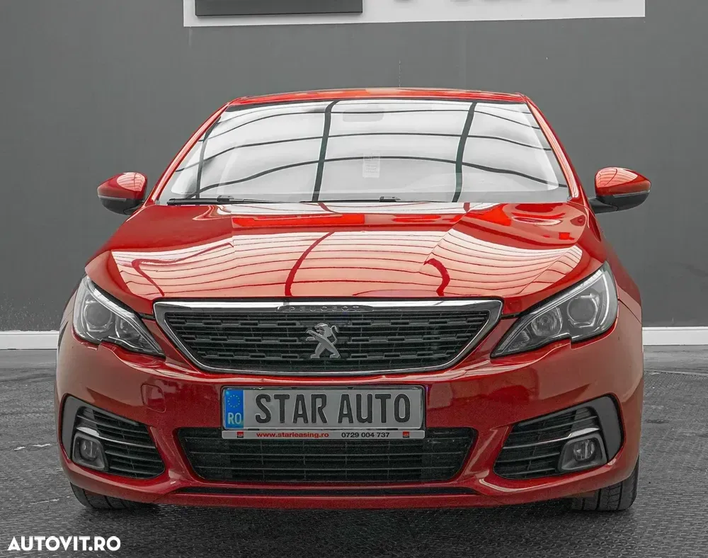 Peugeot 308 II 1.2 L PureTech Turbo S&S Allure — imagine 2