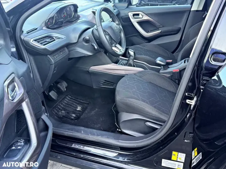 Peugeot 2008 PureTech 82 Style