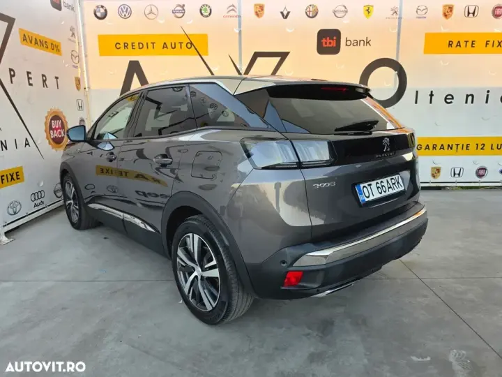 Peugeot 3008 II PHEV 180 EAT8 Allure Pack