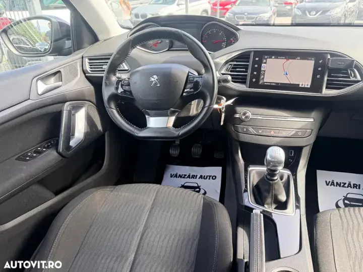 Peugeot 308 BlueHDi 120 Stop & Start Business-Line