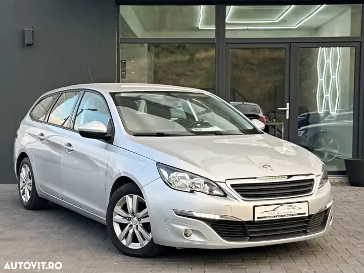 Peugeot 308 BlueHDi 120 Stop & Start Business-Line