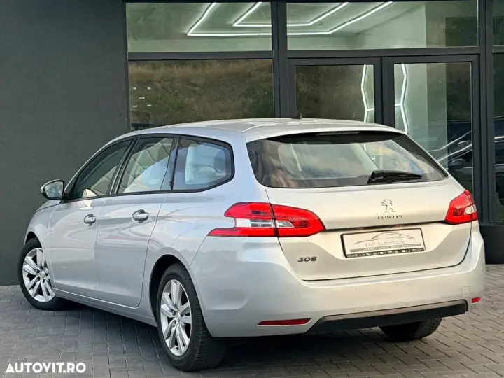 Peugeot 308 BlueHDi 120 Stop & Start Business-Line