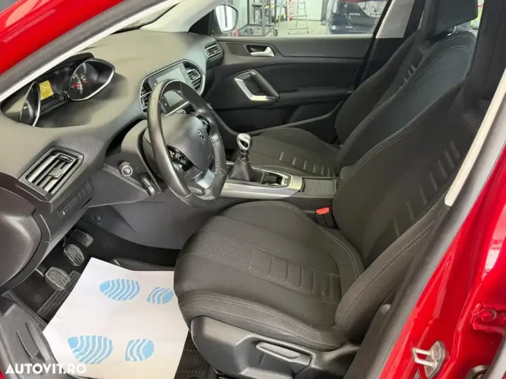 Peugeot 308 II 125 THP Allure