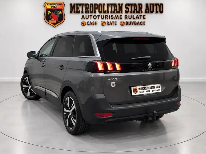Peugeot 5008 II