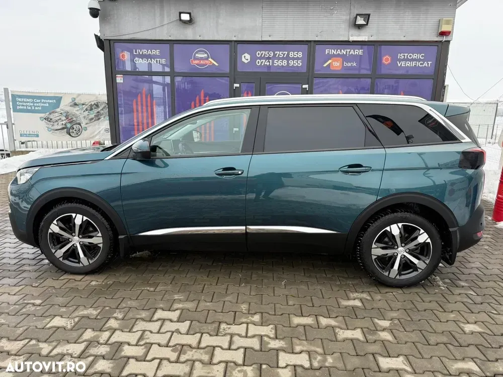 Peugeot 5008 II PureTech 130 Stop & Start Allure — imagine 3