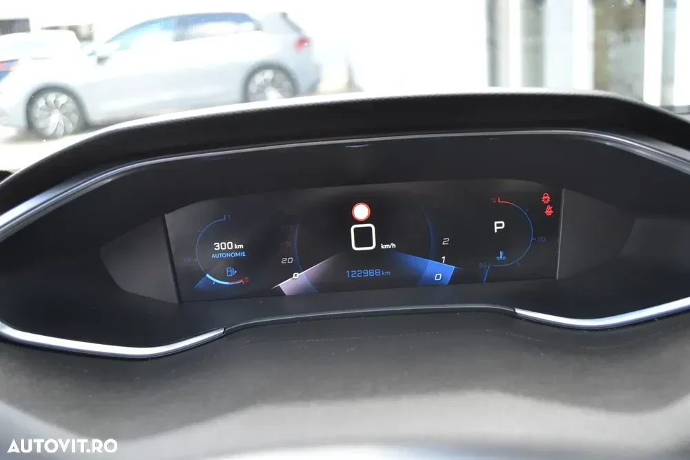 Peugeot 308 II 1.5 BlueHDi FAP STT EAT8 Allure — imagine 6
