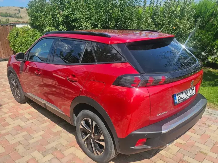 Peugeot 2008 II 1.2 PureTech Turbo S&S Allure