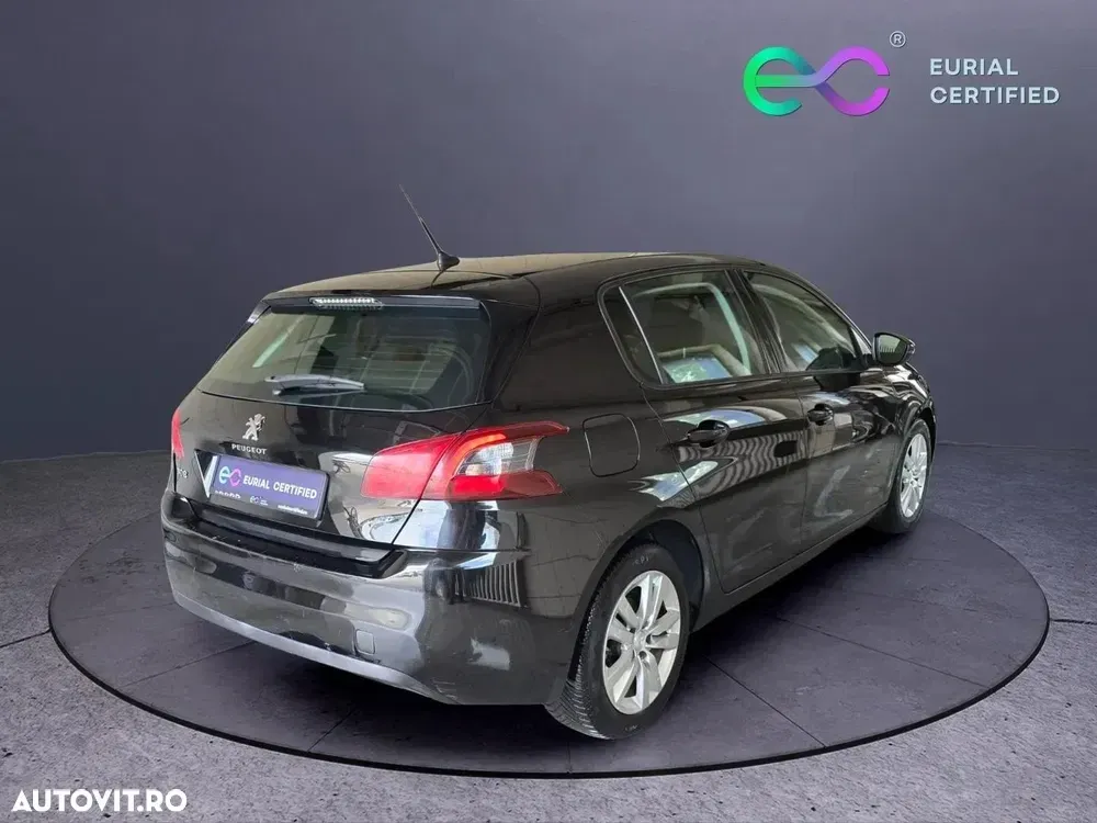 Peugeot 308 1.2 L PureTech Turbo S&S Active — imagine 3