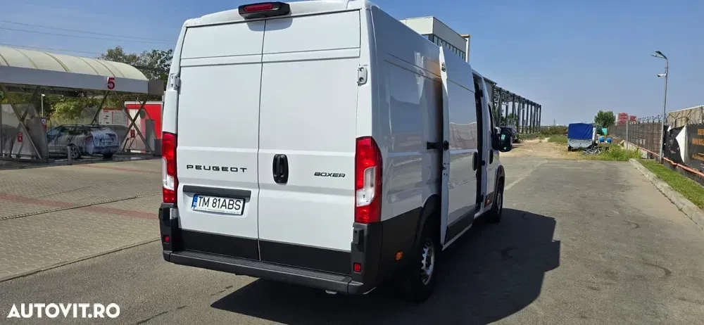 Peugeot Boxer — imagine 4