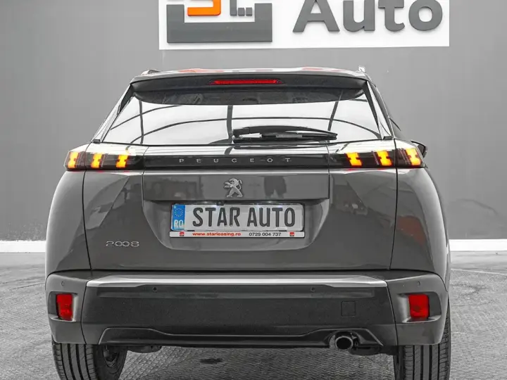 Peugeot 2008 II 1.5 BlueHDI EAT8 STT Allure Pack