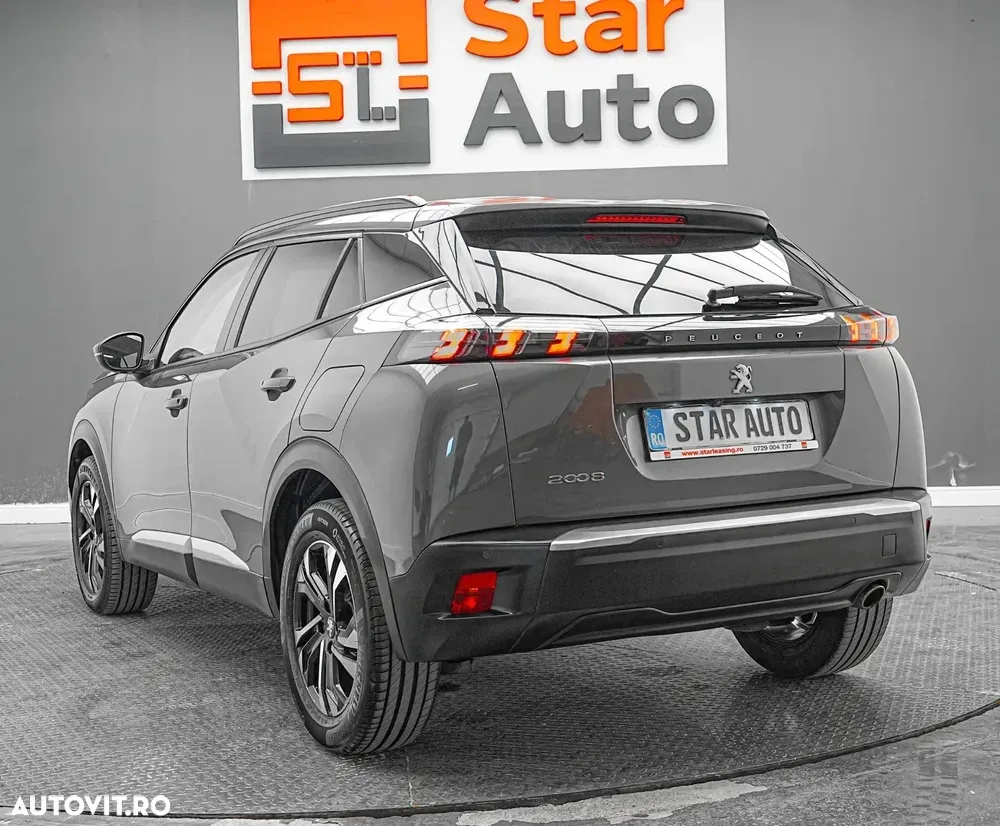 Peugeot 2008 II 1.5 BlueHDI EAT8 STT Allure Pack — imagine 4