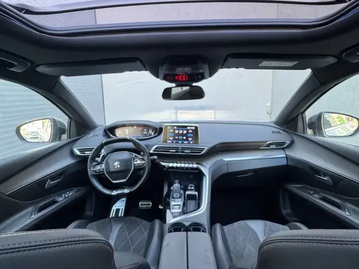 Peugeot 3008 II